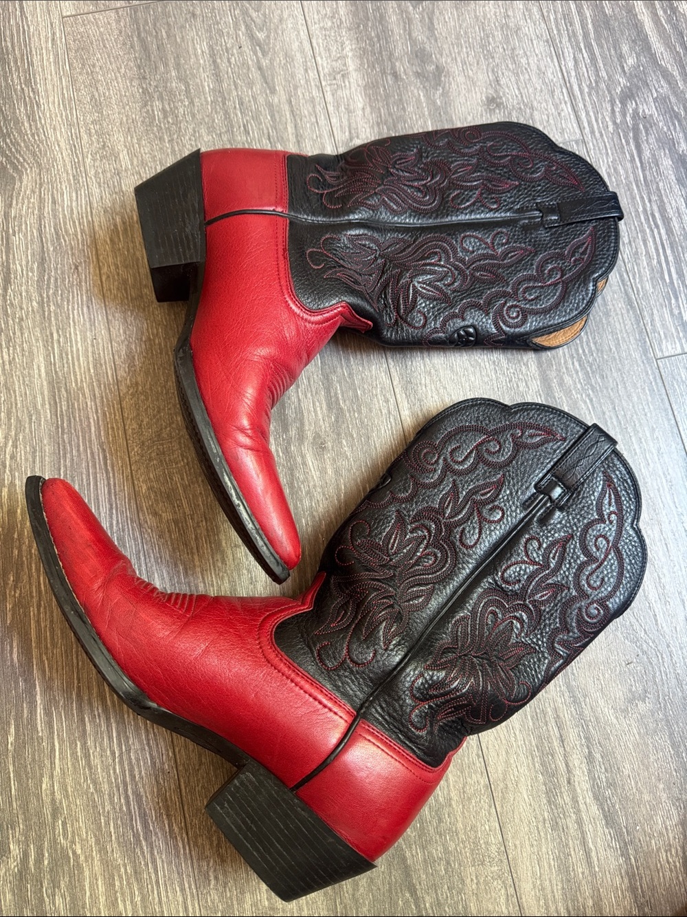 Ariat cowboy boots Black and Red Leather Western Heeled Boots - Picture 4 of 12